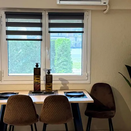 Sun And Salt House11 Апартаменты *